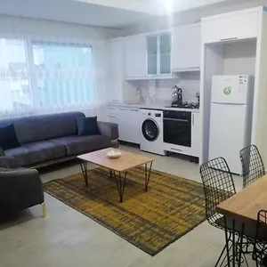 Alper Bey Homes شقة