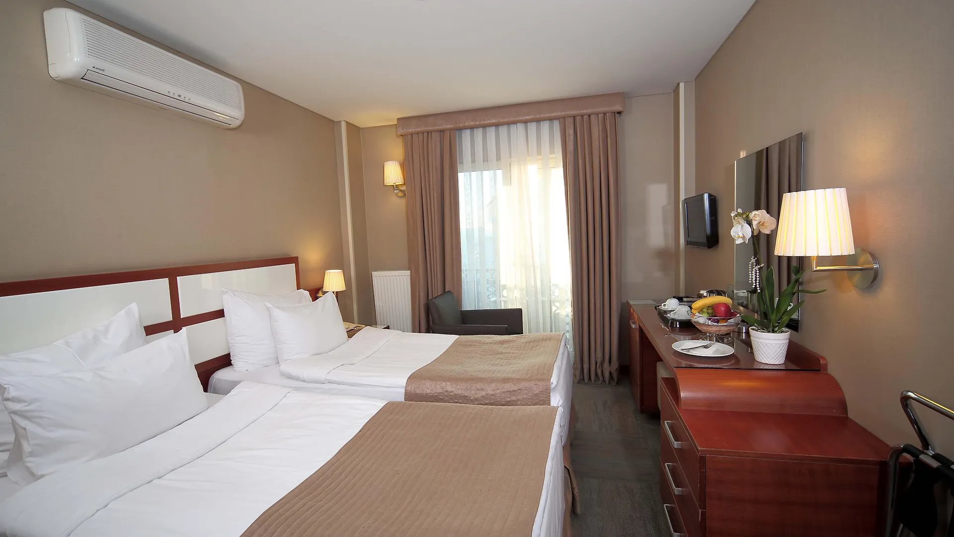 Polatdemir Hotel Istanbul